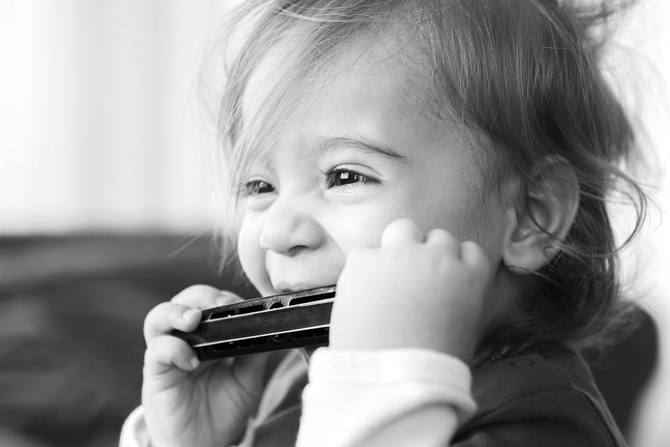 Exploring the Healing Power of Soulful Harmonica Music